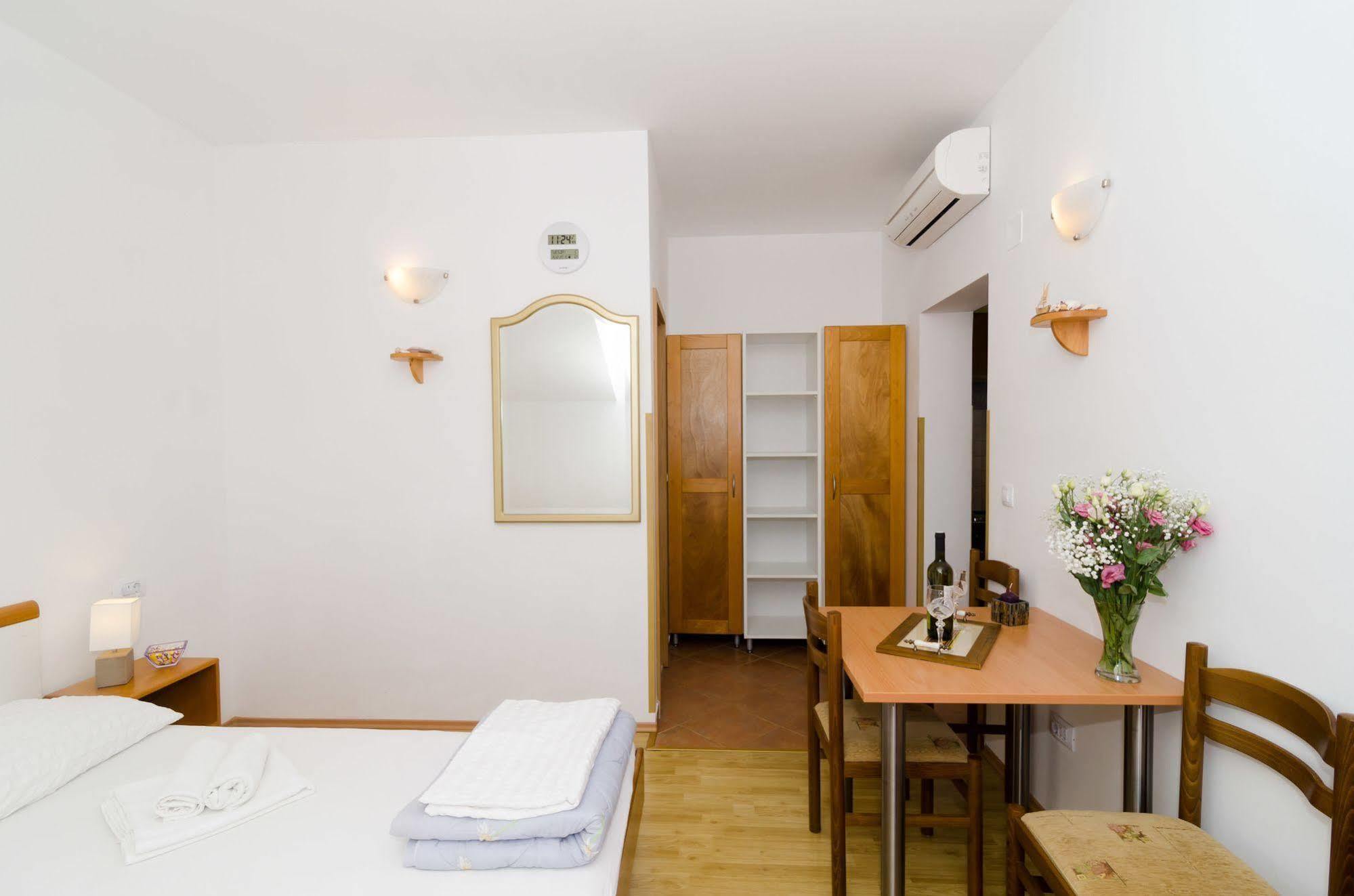 Apartments Senjo Cavtat Exterior photo